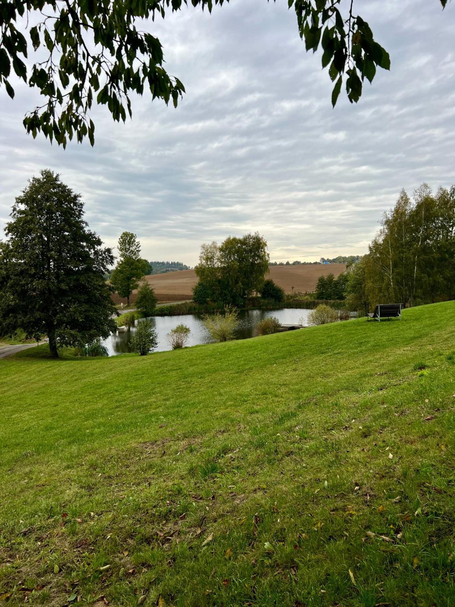 Resort Lisensky Dvur Sněžné Dış mekan fotoğraf